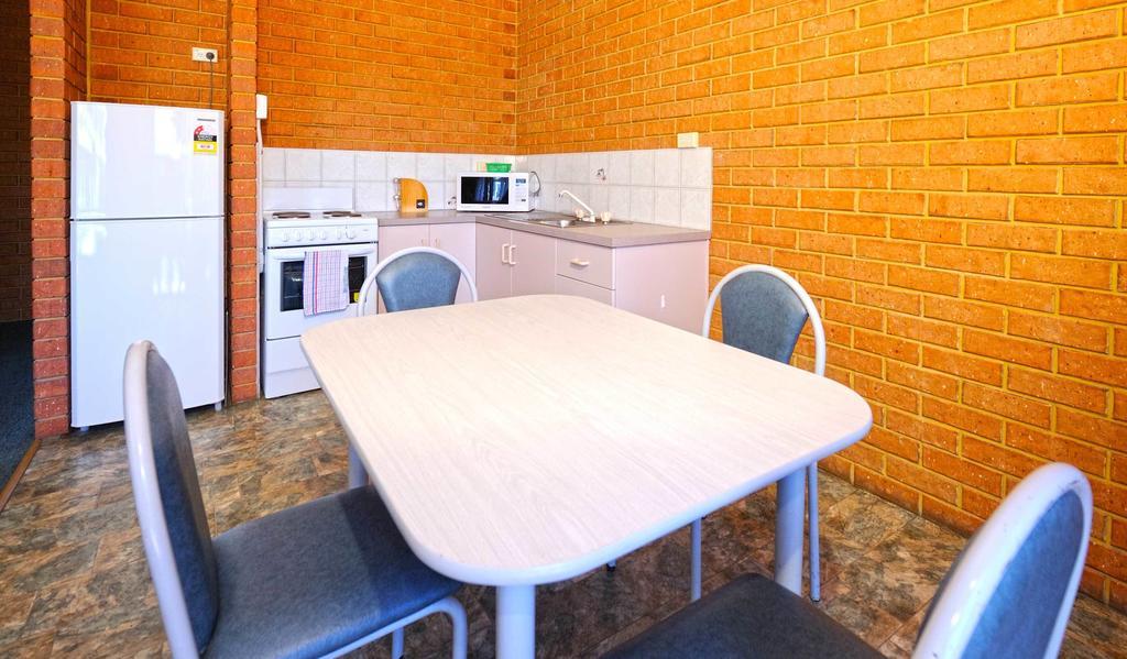 Abrolhos Reef Lodge Geraldton Esterno foto