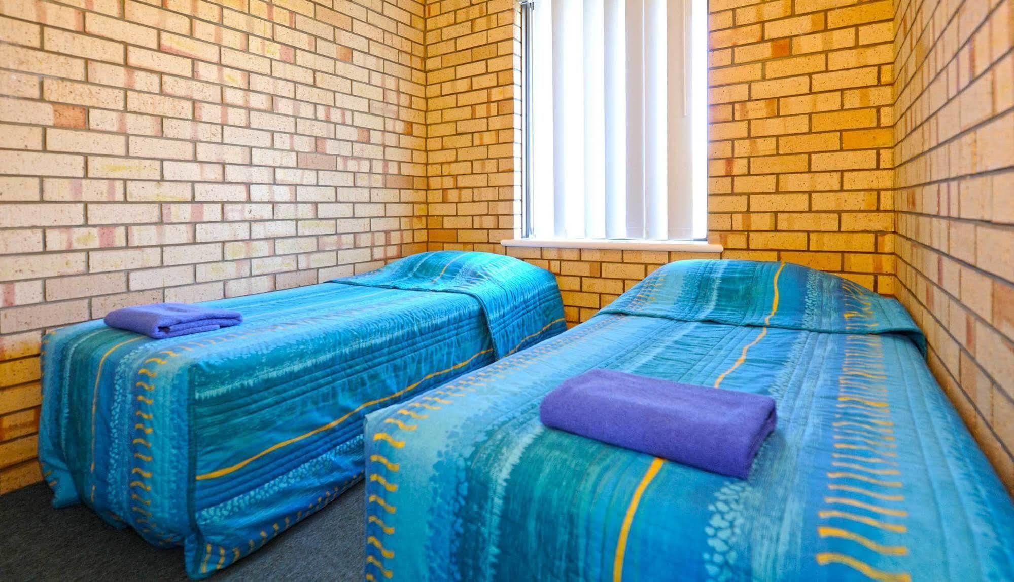 Abrolhos Reef Lodge Geraldton Esterno foto
