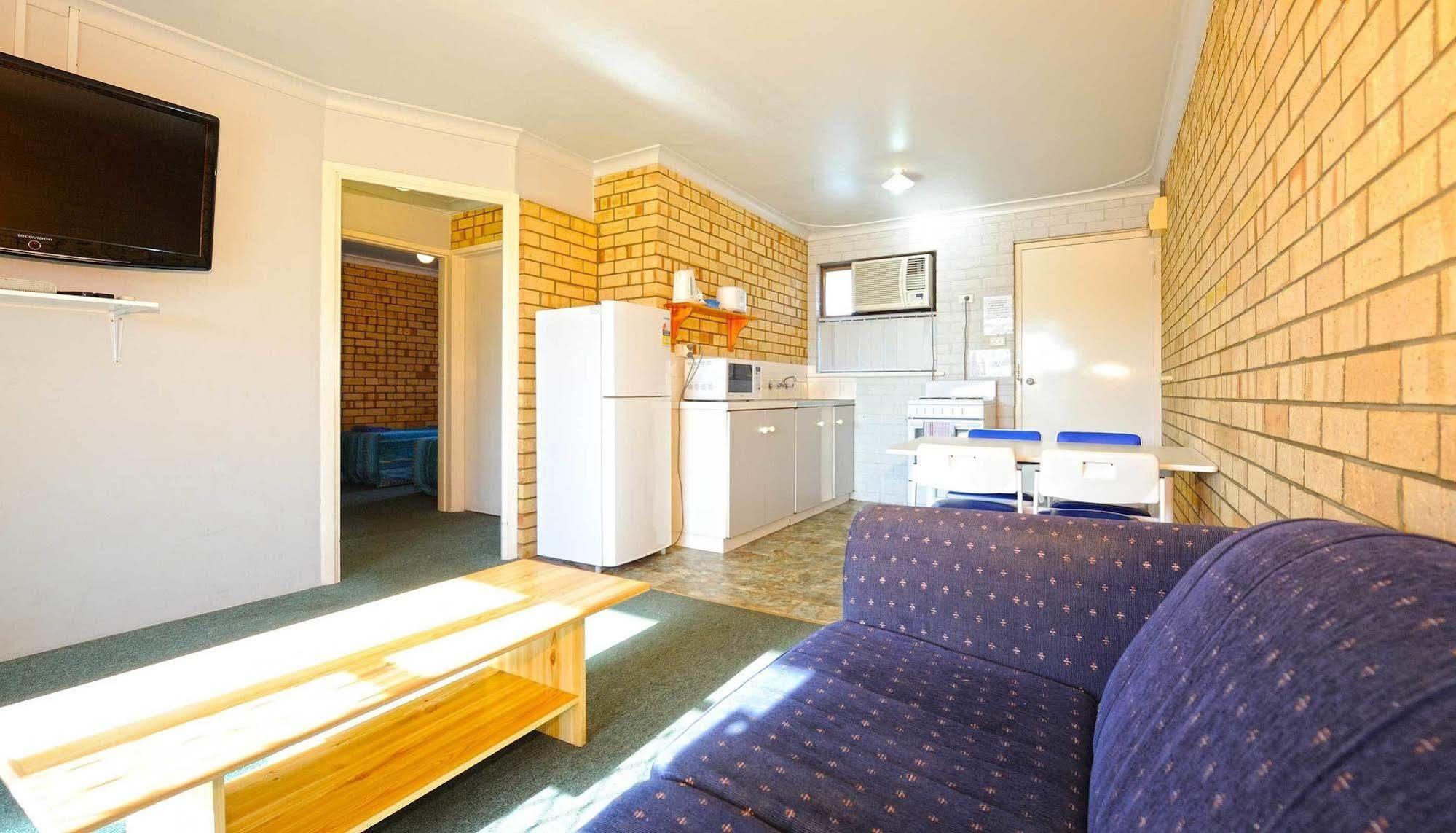 Abrolhos Reef Lodge Geraldton Esterno foto